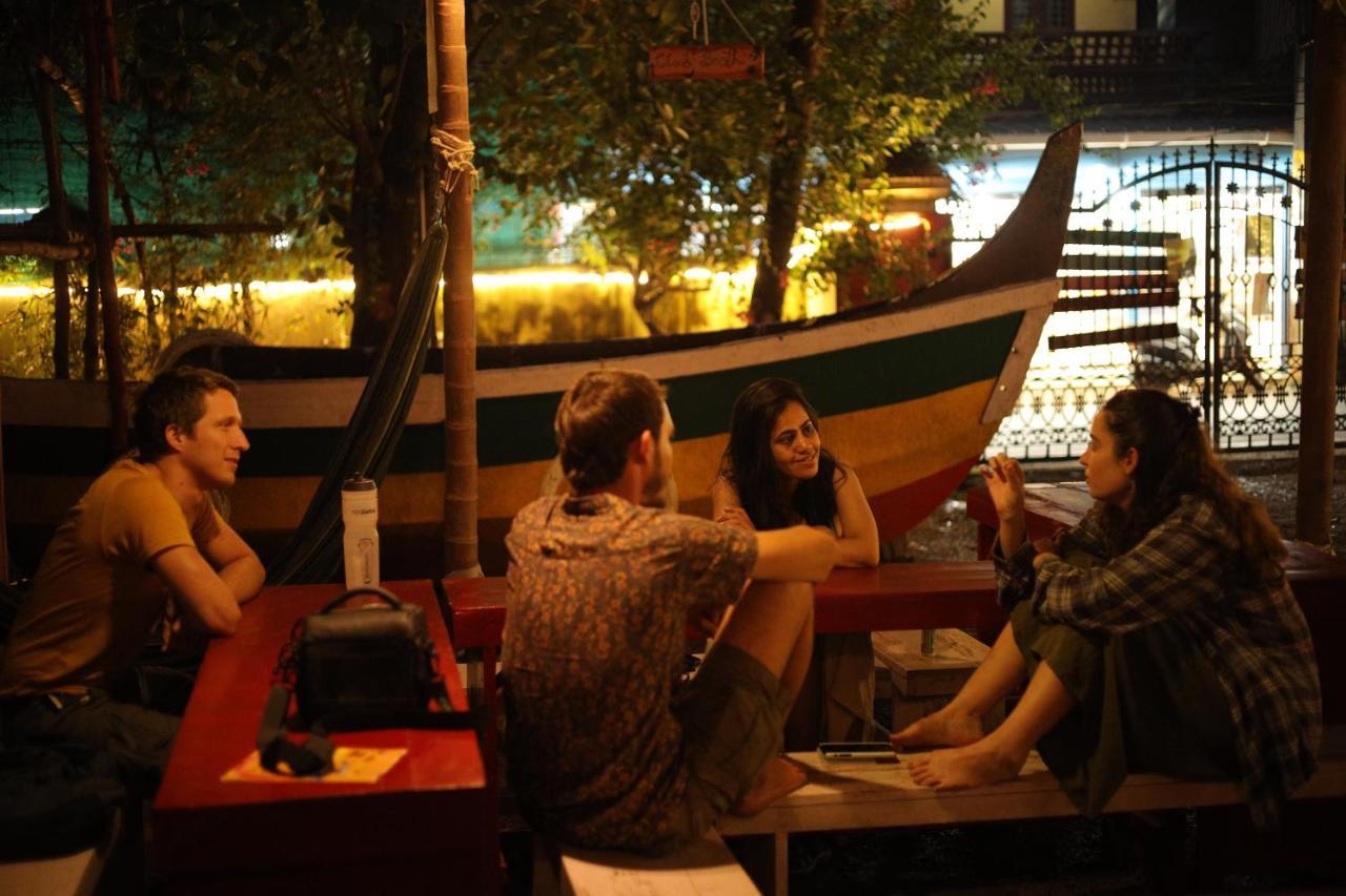 Hostelexp, Varkala - A Beach Town Hostel Kültér fotó